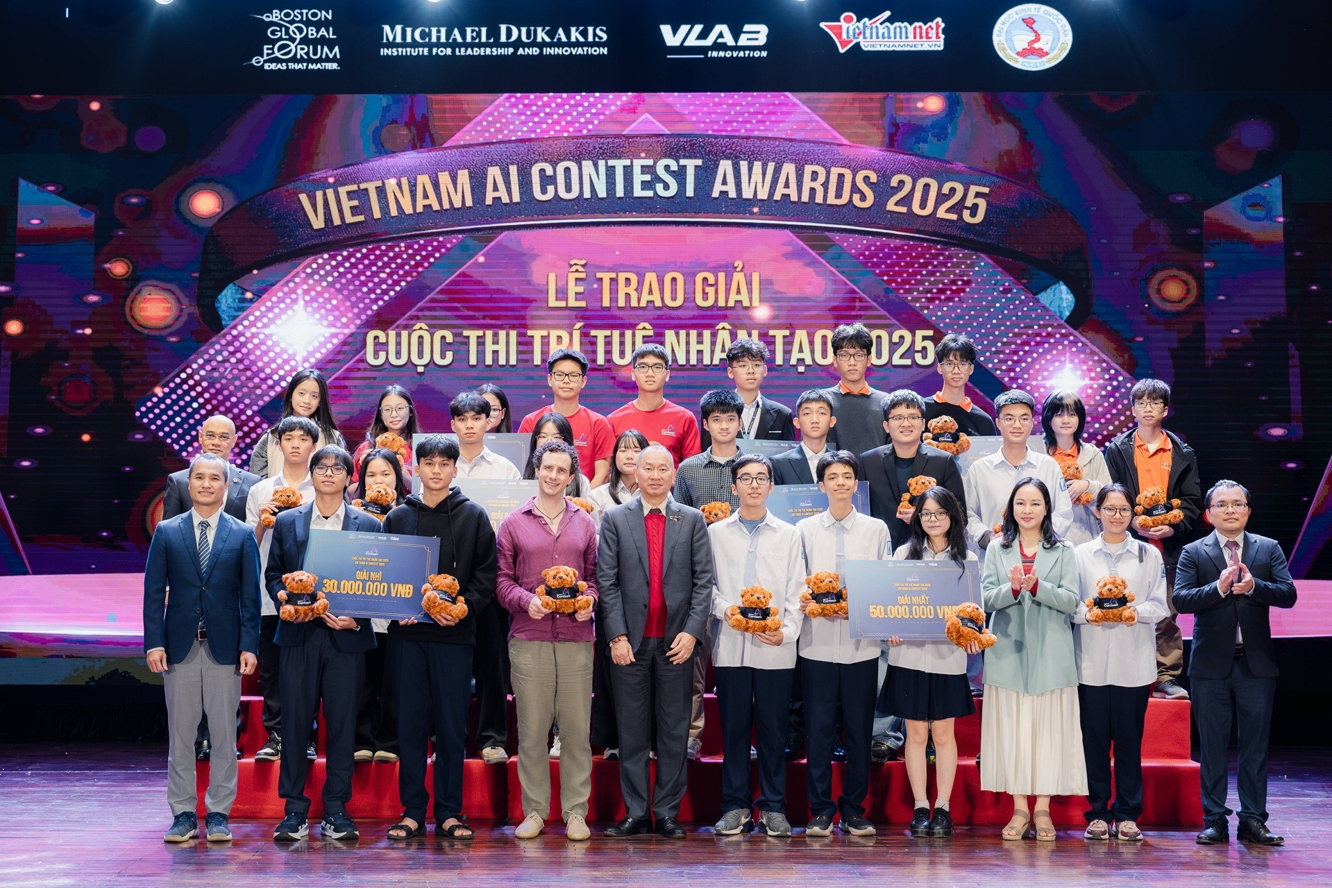Hành trình mới sau giải thưởng Vietnam AI Contest 2025