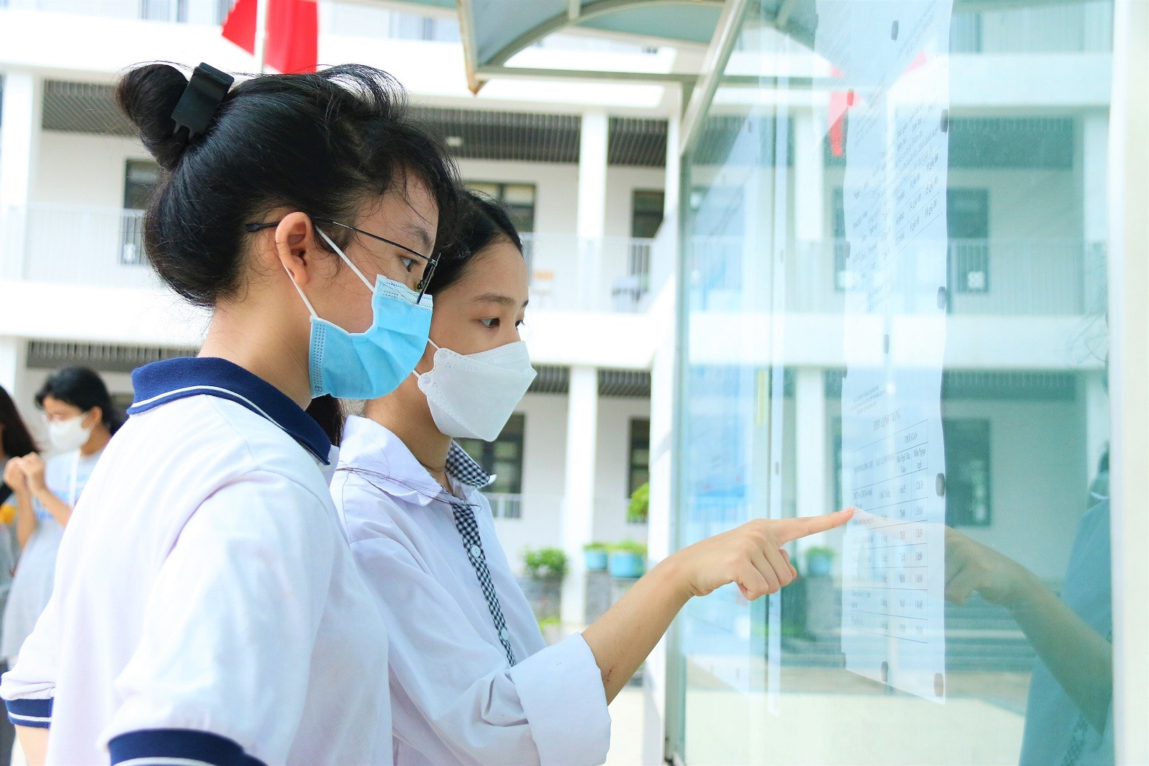 Phú Thọ thưởng một mức 3,51 triệu cho học sinh giỏi quốc gia sau 1 năm chờ đợi