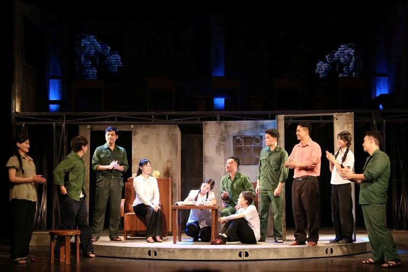 'Quân khu Nam Đồng': Khi ký ức hậu phương bước vào sân khấu kịch