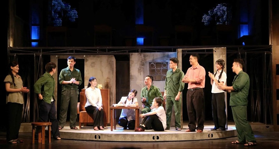 'Quân khu Nam Đồng': Khi ký ức hậu phương bước vào sân khấu kịch
