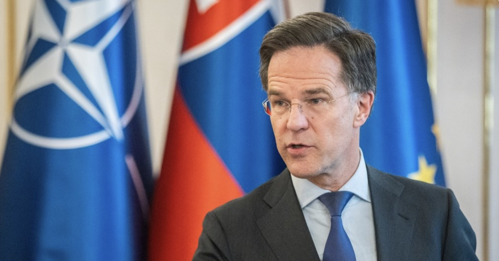 Tổng thư ký NATO cảnh báo EU không thể tự vệ nếu thiếu Mỹ