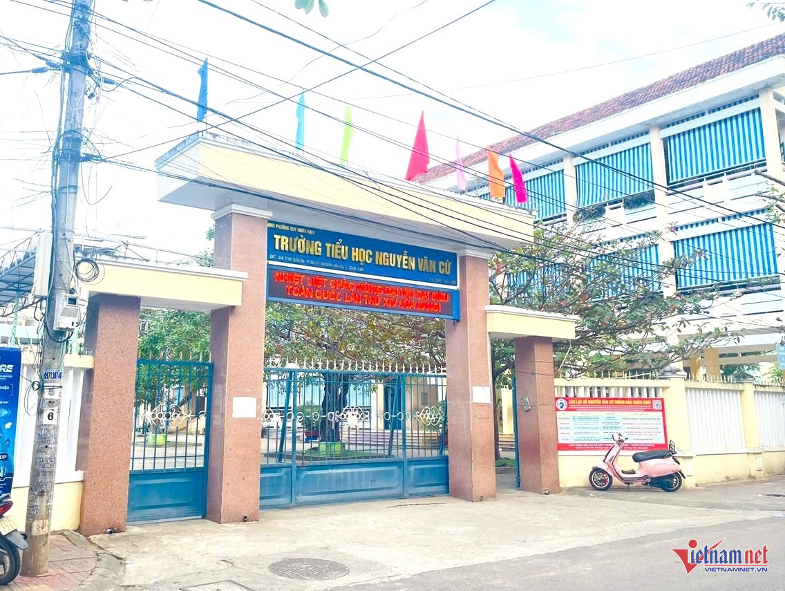 W-Sửa bài kiểm tra để hạ điểm.jpg