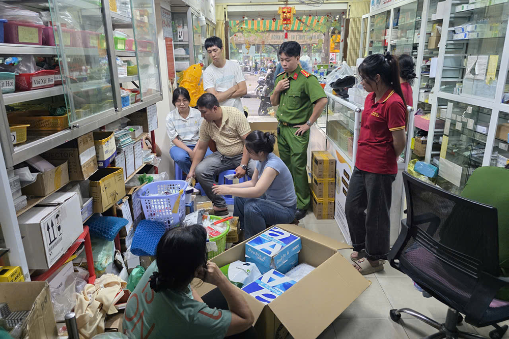 Chế thuốc chứa thạch tín trong phòng ngủ, bán cho cửa hàng thiết bị nha khoa