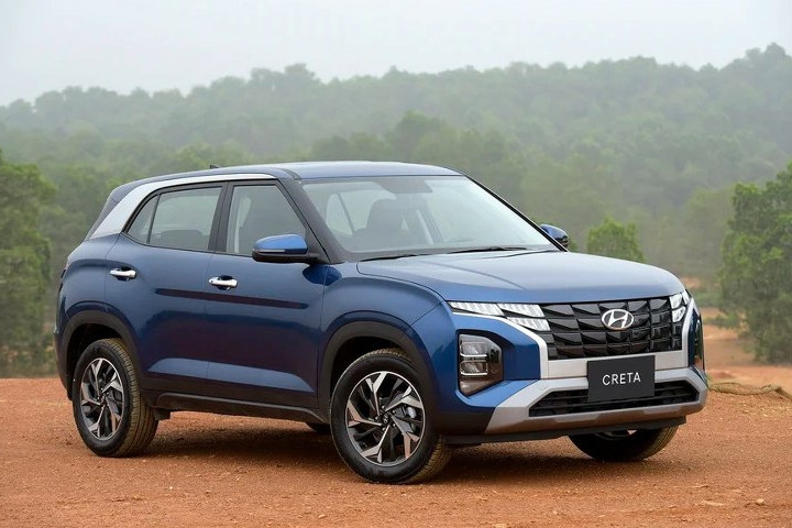 Có 500 triệu, chọn mua xe gầm cao chạy lướt nào để cả nhà vi vu đón Tết?