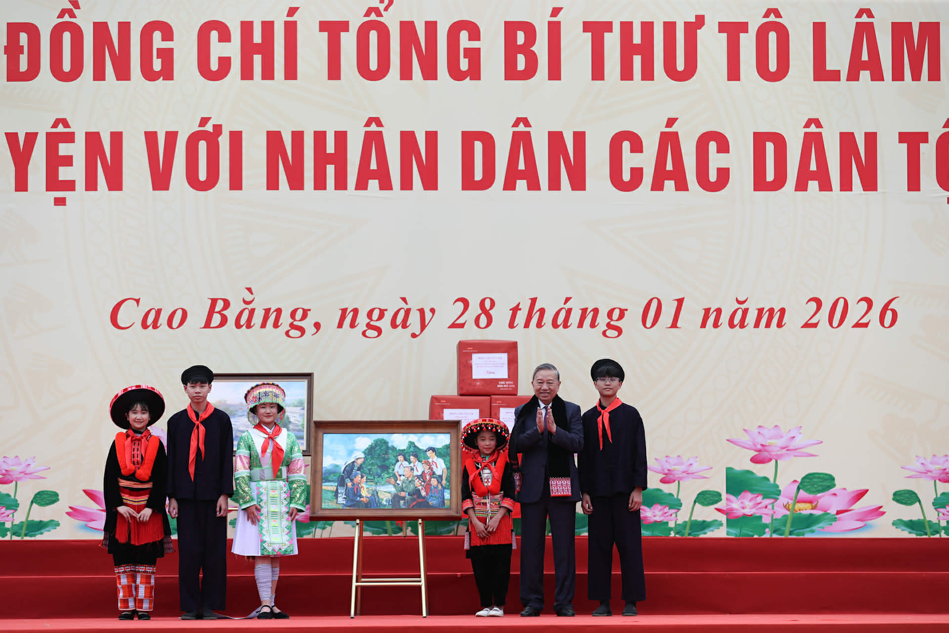 Messenger_creation_61736064 7BE1 4EEC 8345 BFDA9E472E56.jpeg