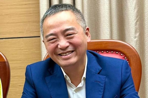 Nhà văn Tạ Duy Anh tiết lộ chuyện được bác sĩ Nguyễn Lân Hiếu cứu sống