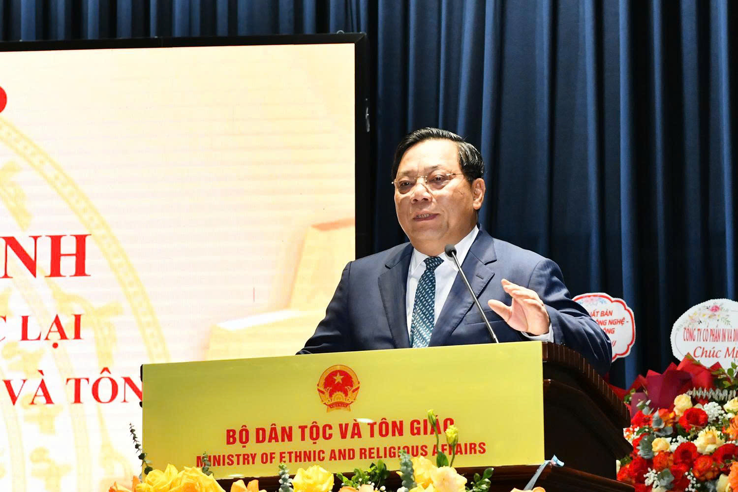 Thứ trưởng Nguyễn Hải Trung phát biểu giao nhiệm vụ cho Nhà xuất bản Tôn giáo..jpg