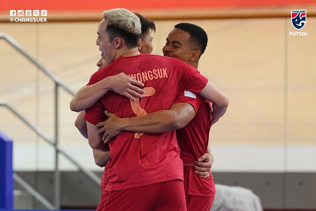 Futsal Thái Lan thắng 6-1, cùng Việt Nam giành vé vào tứ kết giải châu Á