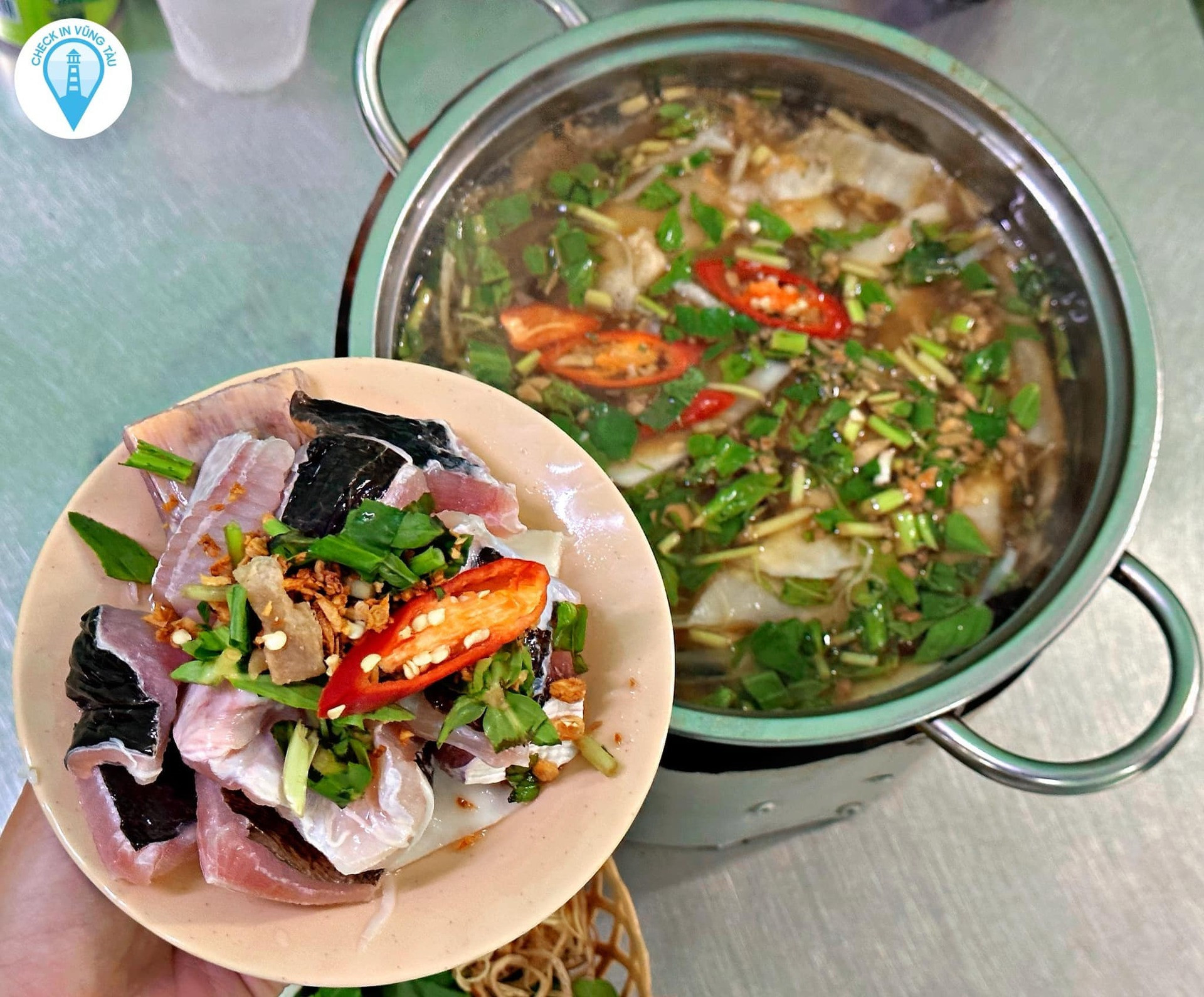 Lẩu cá đuối Vũng Tàu