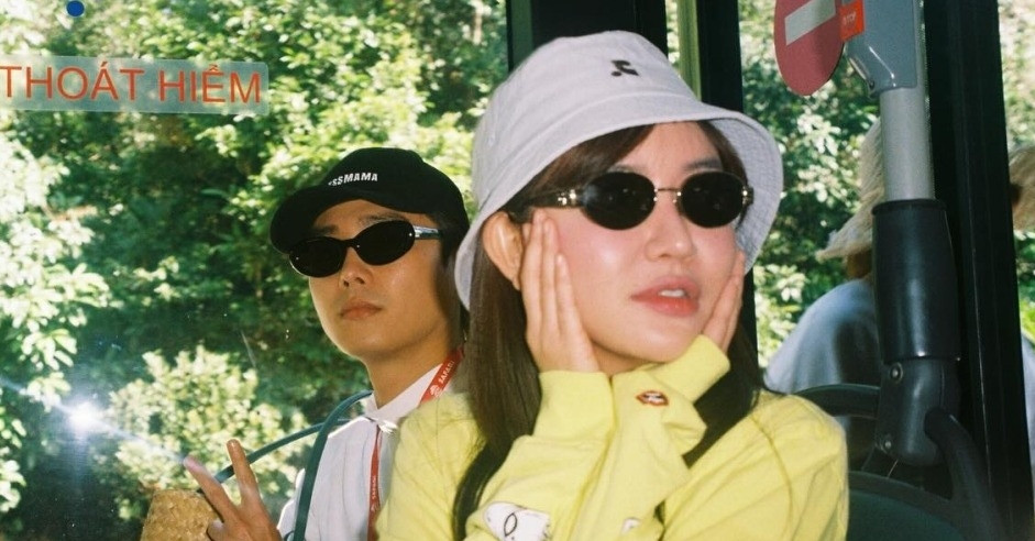 Tăng Duy Tân đi biển với Bích Phương, Tết tràn ngập trong nhà NSND Tự Long