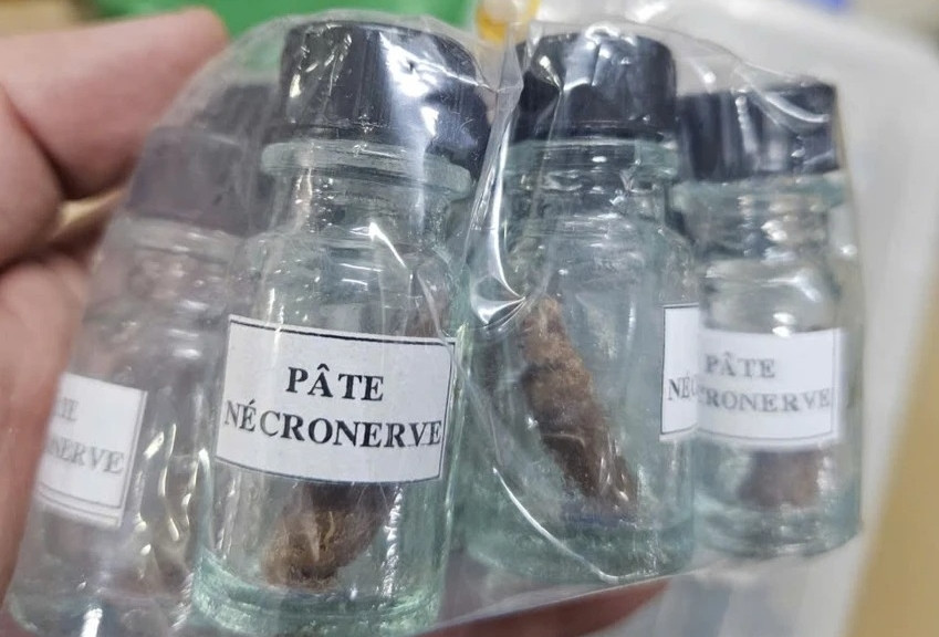 Vụ hơn 3.000 lọ thuốc diệt tủy chứa thạch tín: Nguy cơ hoại tử lợi, xương hàm