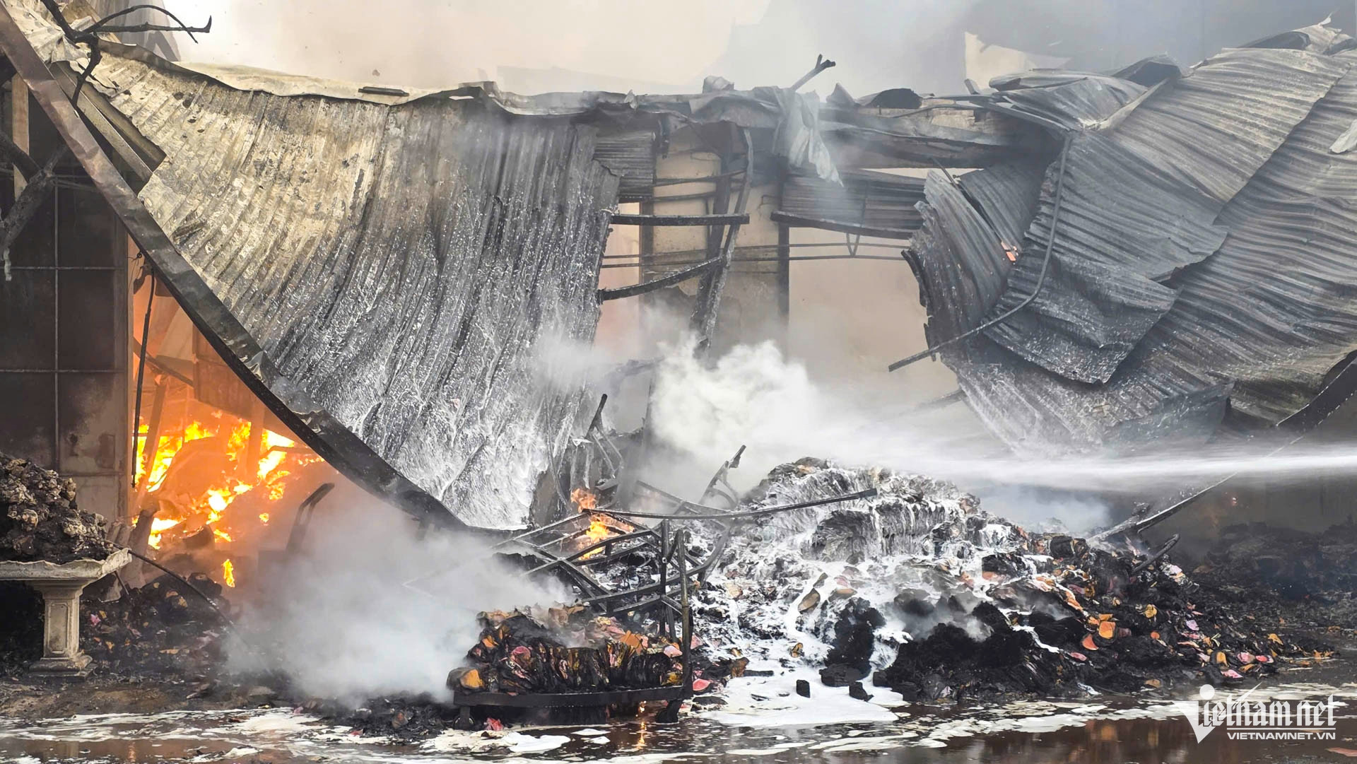 W-làng đào bắc ninh_8.JPG.jpg