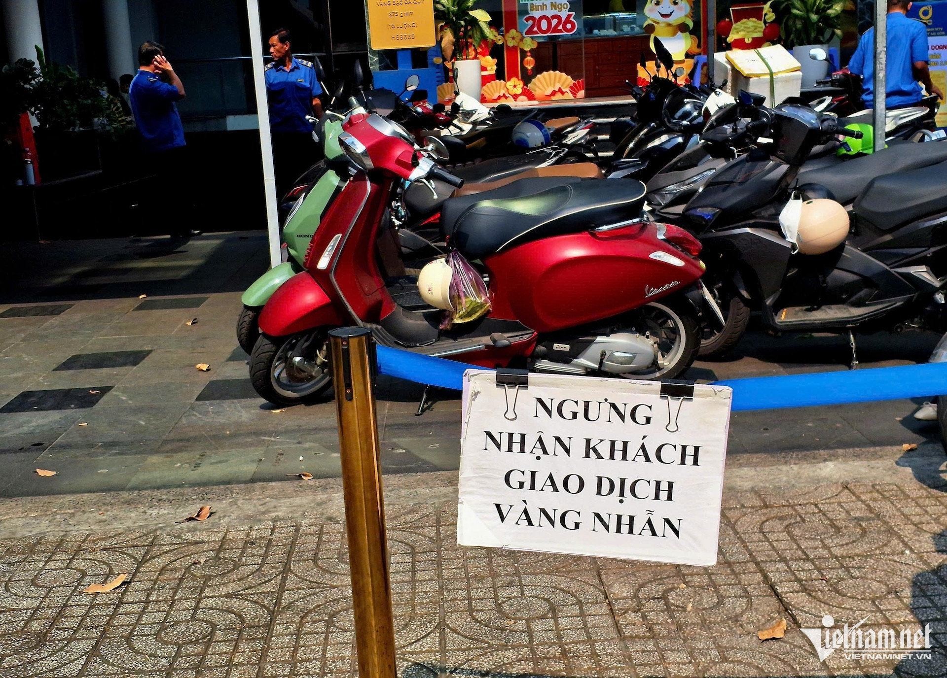 W-vang nhan SJC.jpg
