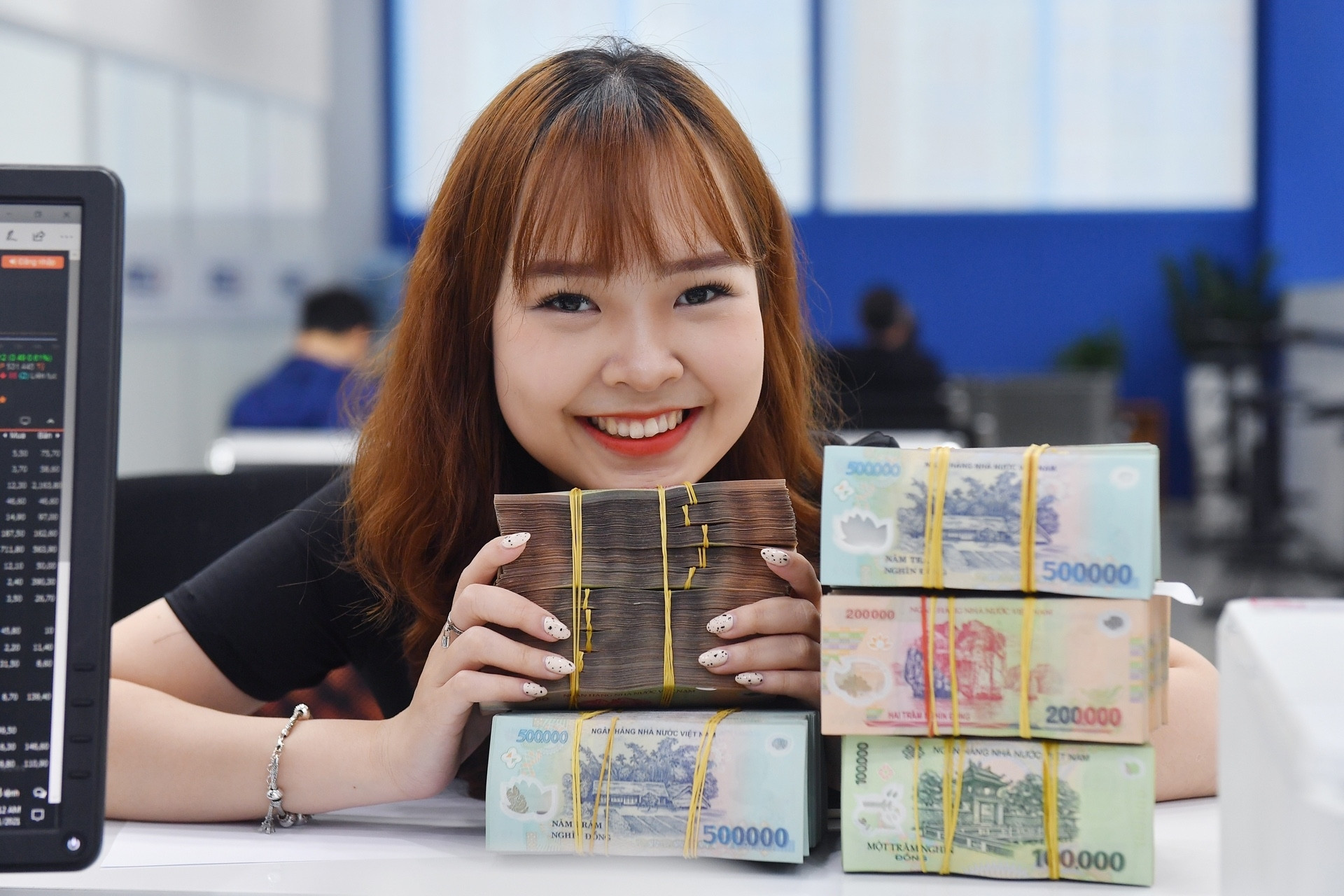 15 tỷ đồng gửi ngân hàng: Đã tự do tài chính, đủ sống cả đời?