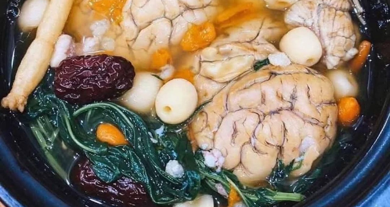 6 nhóm người nên tránh món óc hầm ngải cứu