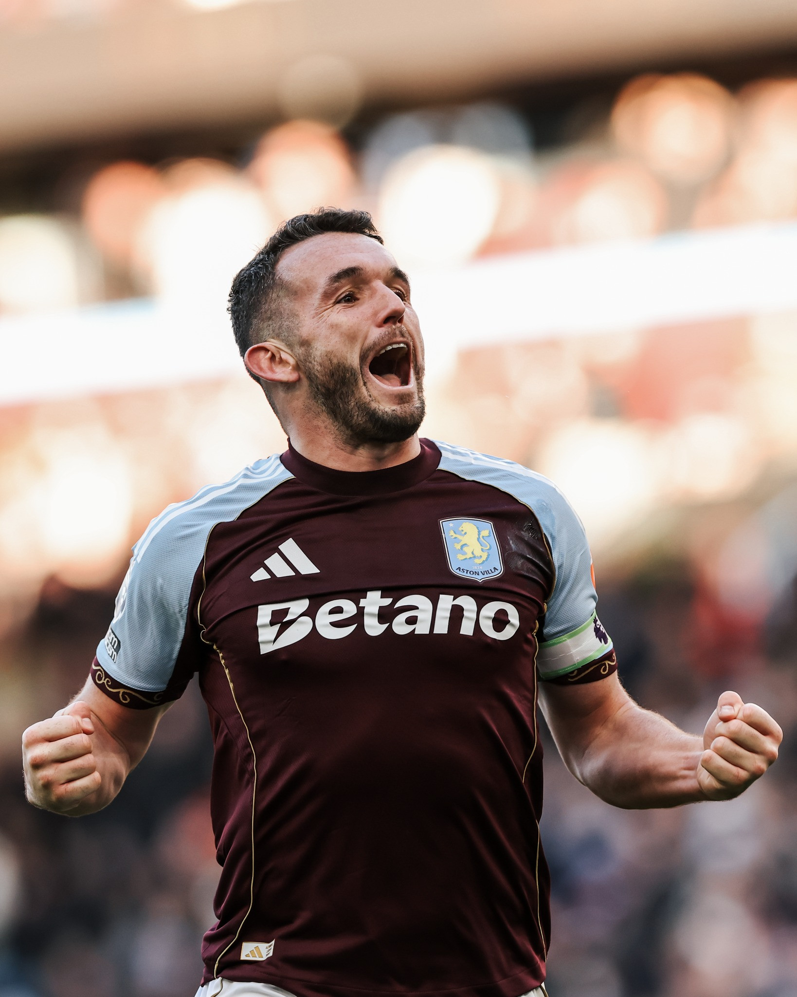 https://static-images.vnncdn.net/vps_images_publish/000001/000003/2026/1/3/aston-villa-2-1492.jpg