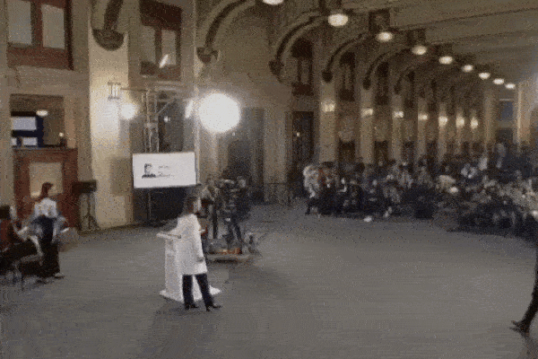 Động đất mạnh khiến Tổng thống Mexico bỏ dở họp báo, 14 người thương vong