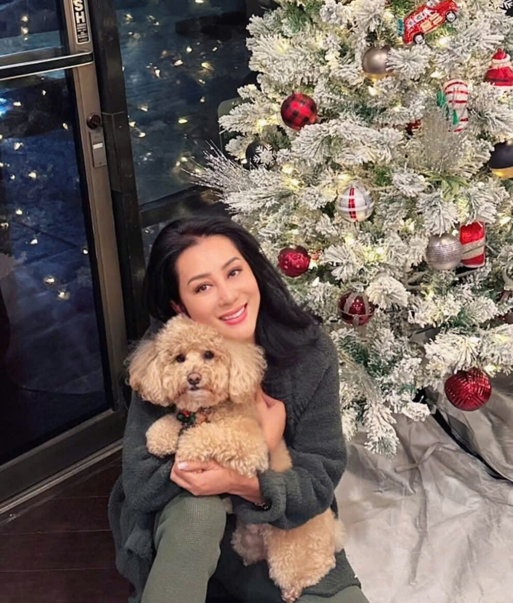 gen h z7393314107954_7d72f4856fd93f77a6813e3f4efa121c.jpg