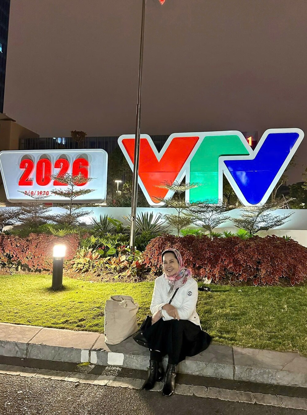 gen h z7393314136099_1425e170a28b08b3dcf93af38b844bb1.jpg