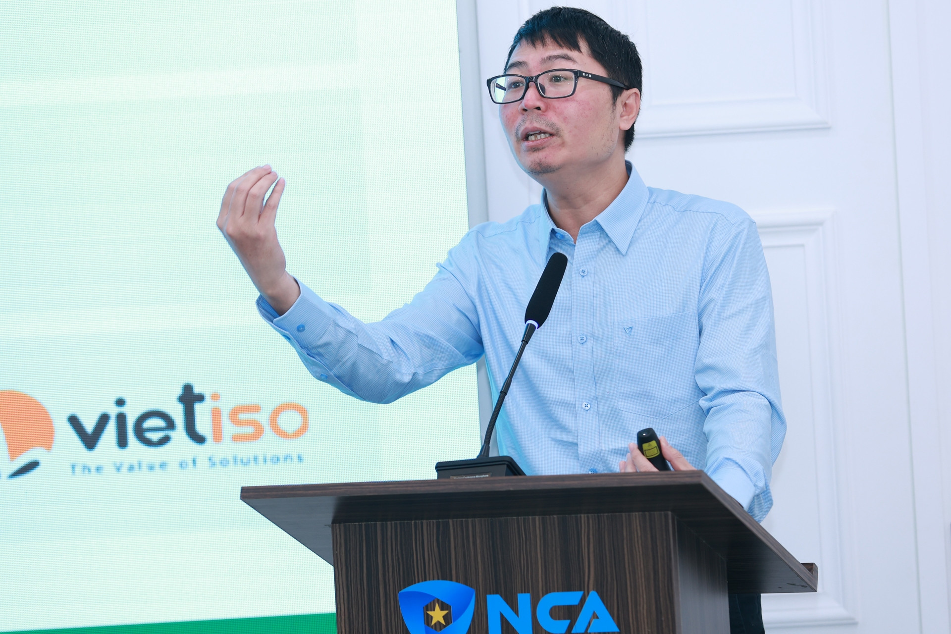 Người dùng Việt Nam “dễ tính” trong cung cấp dữ liệu cá nhân