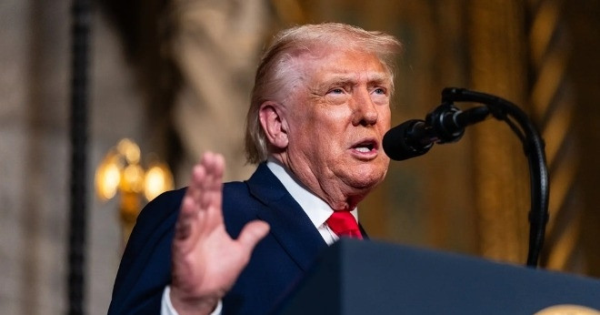 Tổng thống Trump tuyên bố Mỹ đã bắt giữ Tổng th...