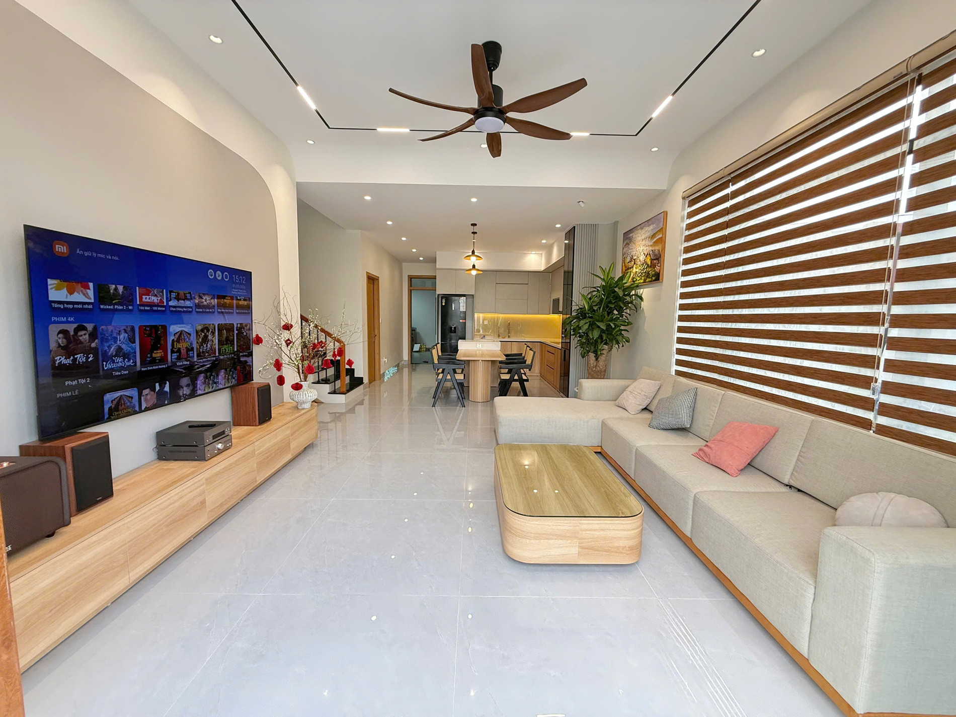 vo chong Thanh Hoa xay nha o que 5.jpg