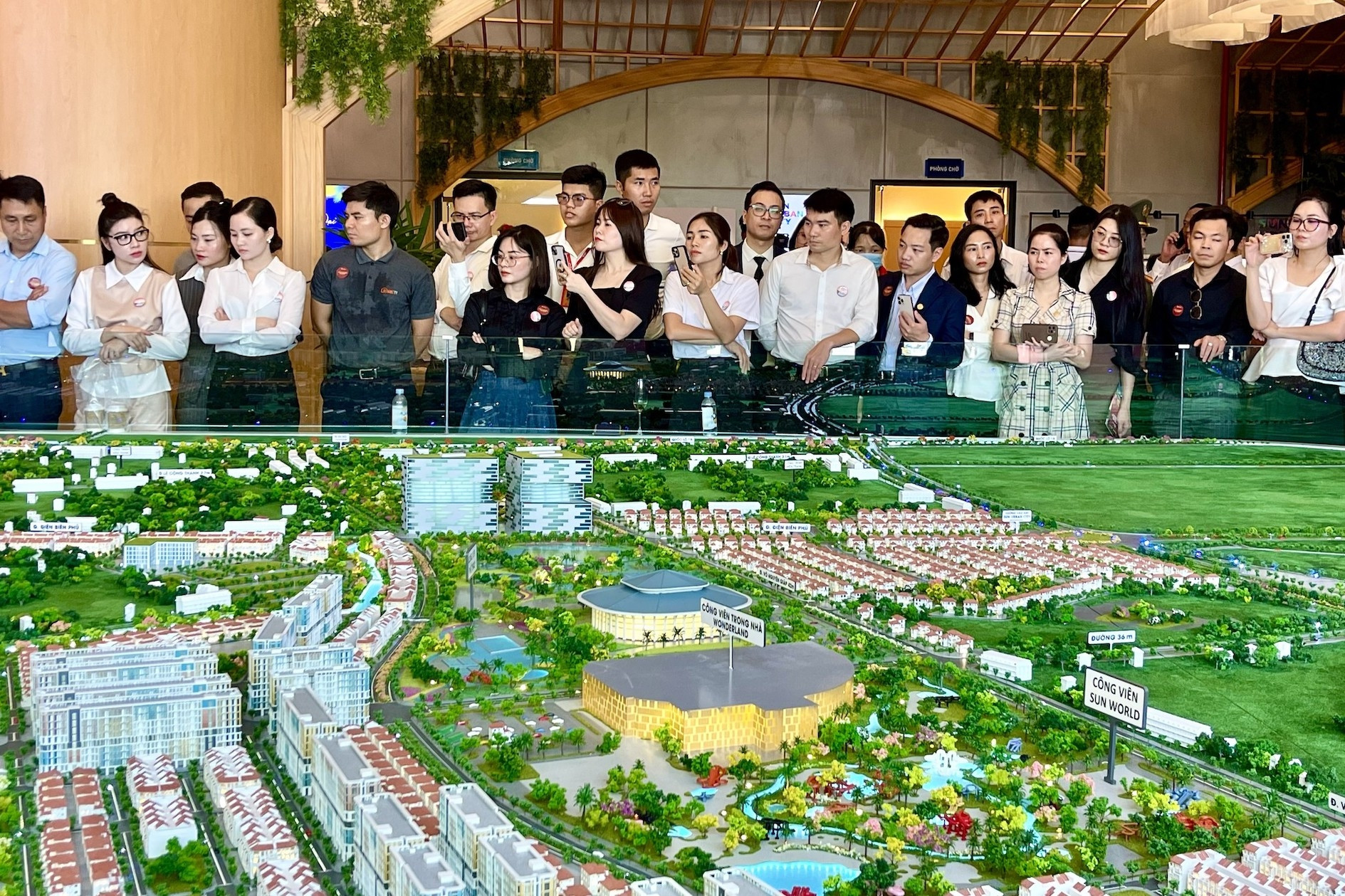 Bộ Xây dựng lên tiếng việc gắn mã định danh bất động sản trước 'giờ G'