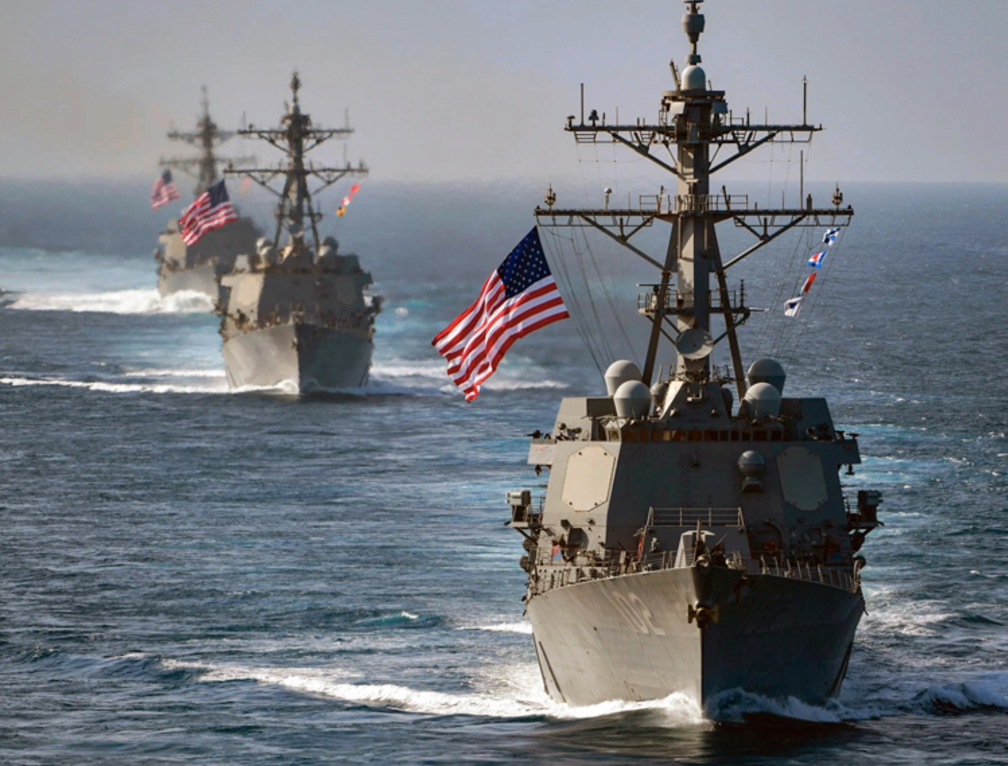 Các tàu chiến Mỹ. Ảnh: US Navy