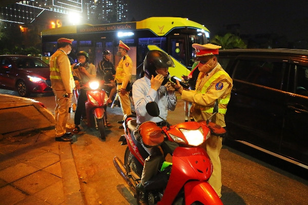 Cục CSGT phản hồi thông tin 'tăng mạnh mức phạt nồng độ cồn trong năm 2026'