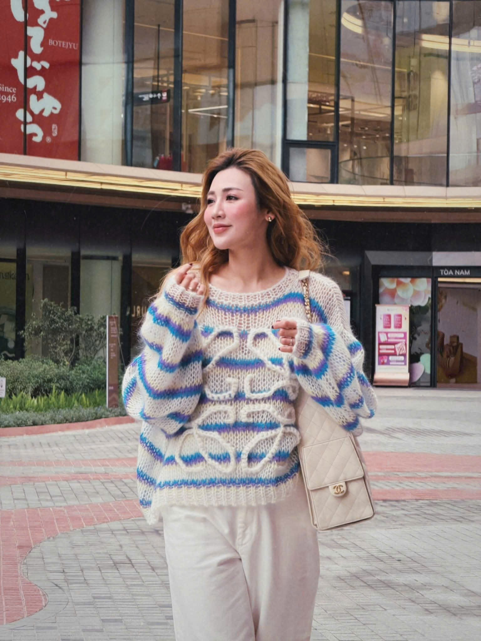 gen h z7484293054913_6cf75b430c5bbd79e383159f3d79c684.jpg