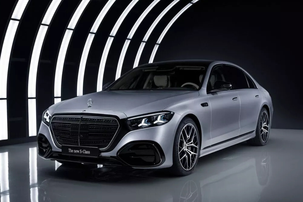 Mercedes S-Class 2027: Bỏ nội thất gỗ, rời xa phong cách sang trọng truyền thống