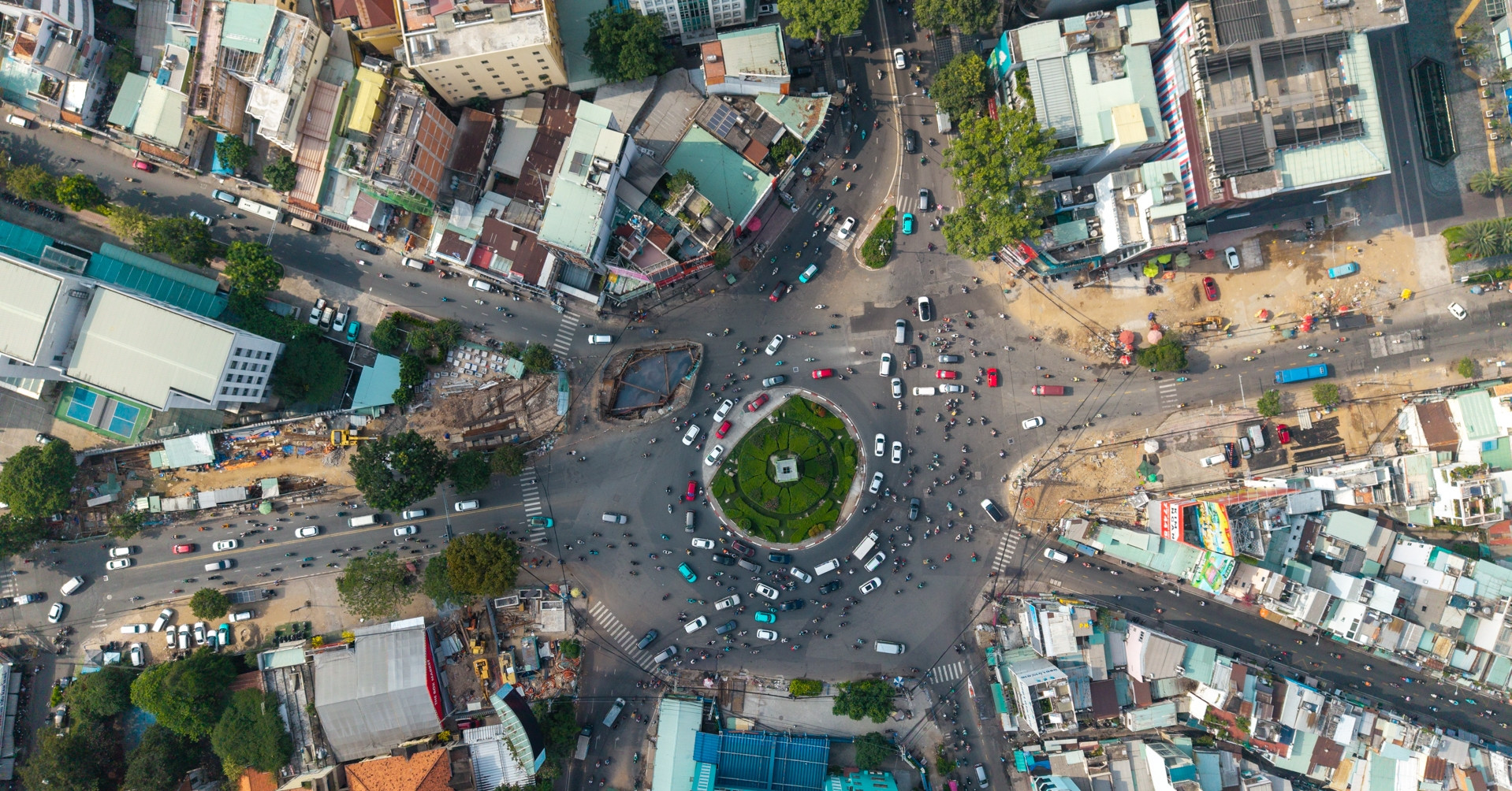 Hình ảnh Metro số 2 TPHCM tăng tốc thi công loạt nhà ga