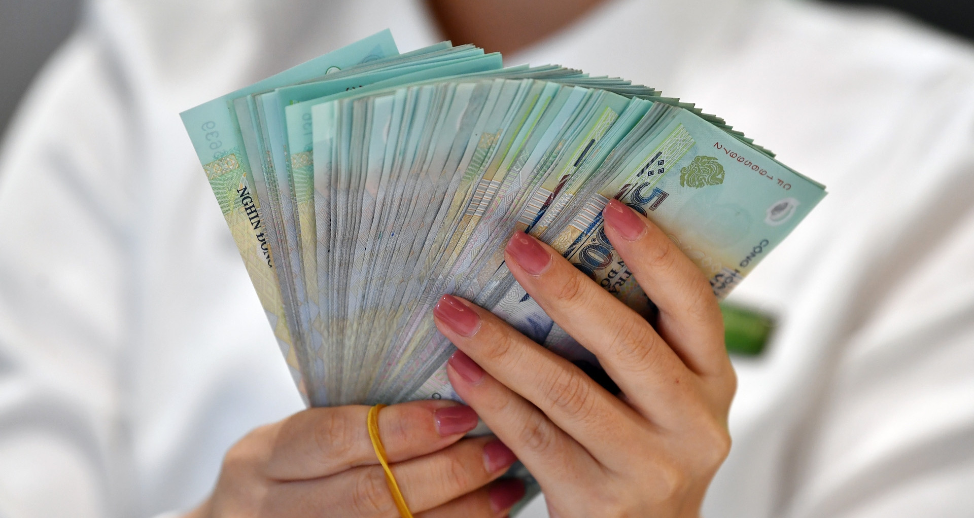 Tiền thưởng Tết năm 2026 bao nhiêu thì phải đóng thuế thu nhập cá nhân?