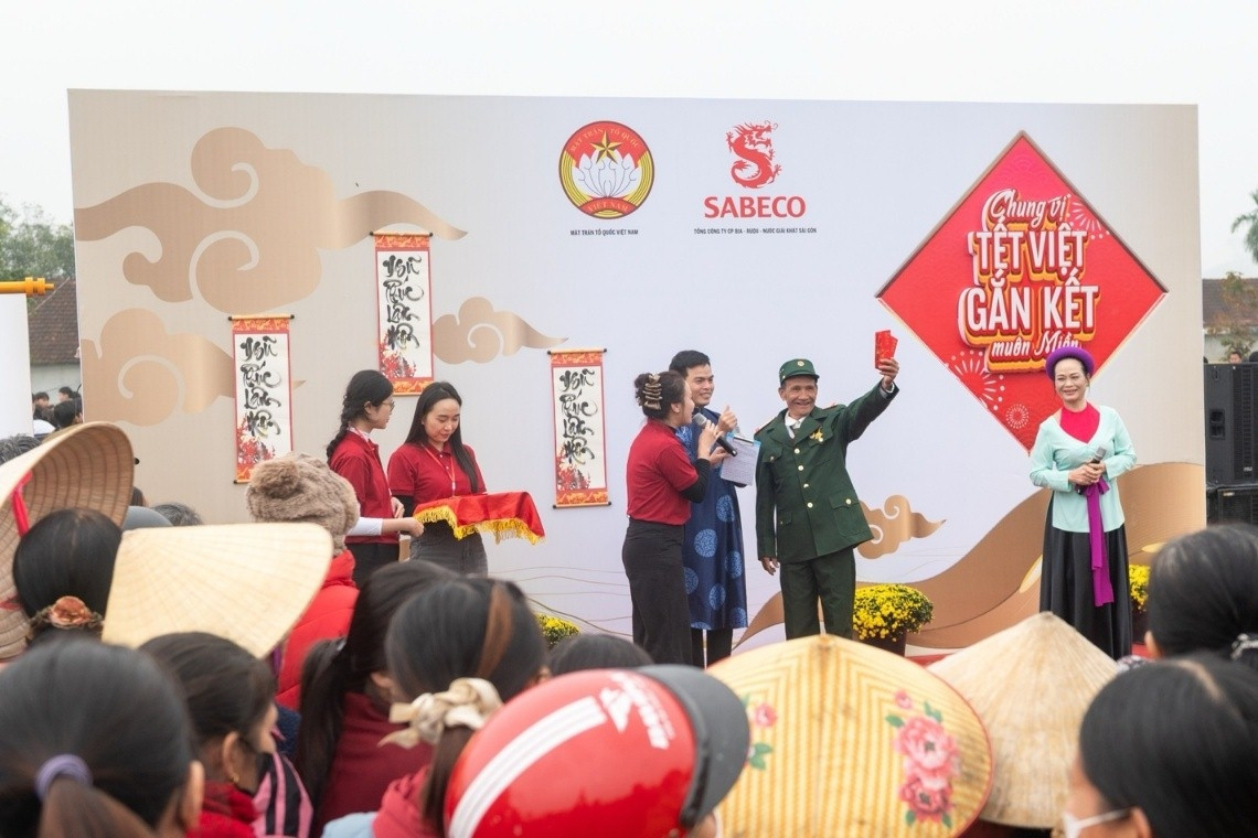 Tôn vinh ví giặm xứ Nghệ trong không gian ‘vị Tết Việt’