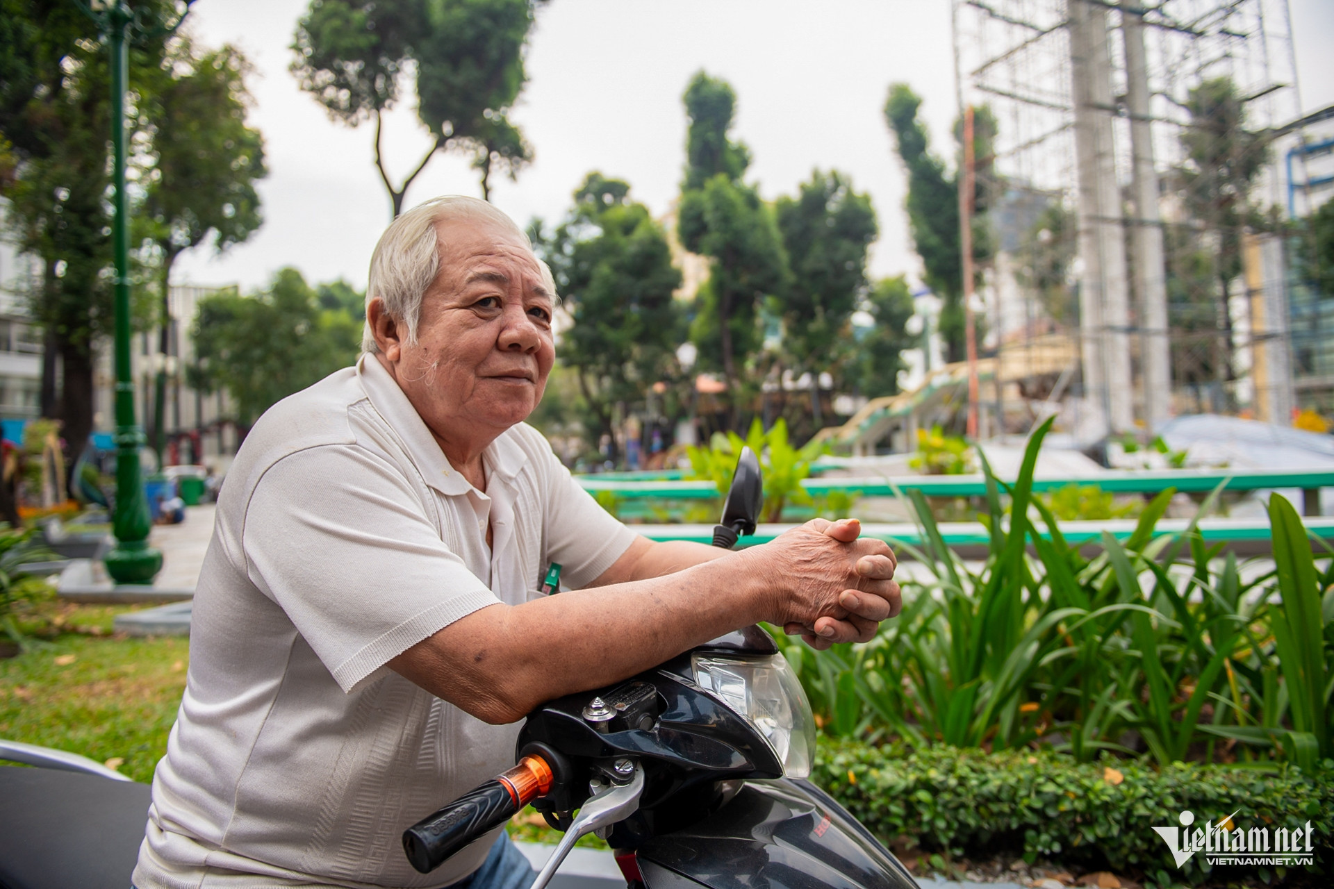 W-Chợ Bến Thành TPHCM Nguyễn Huế 14.jpg