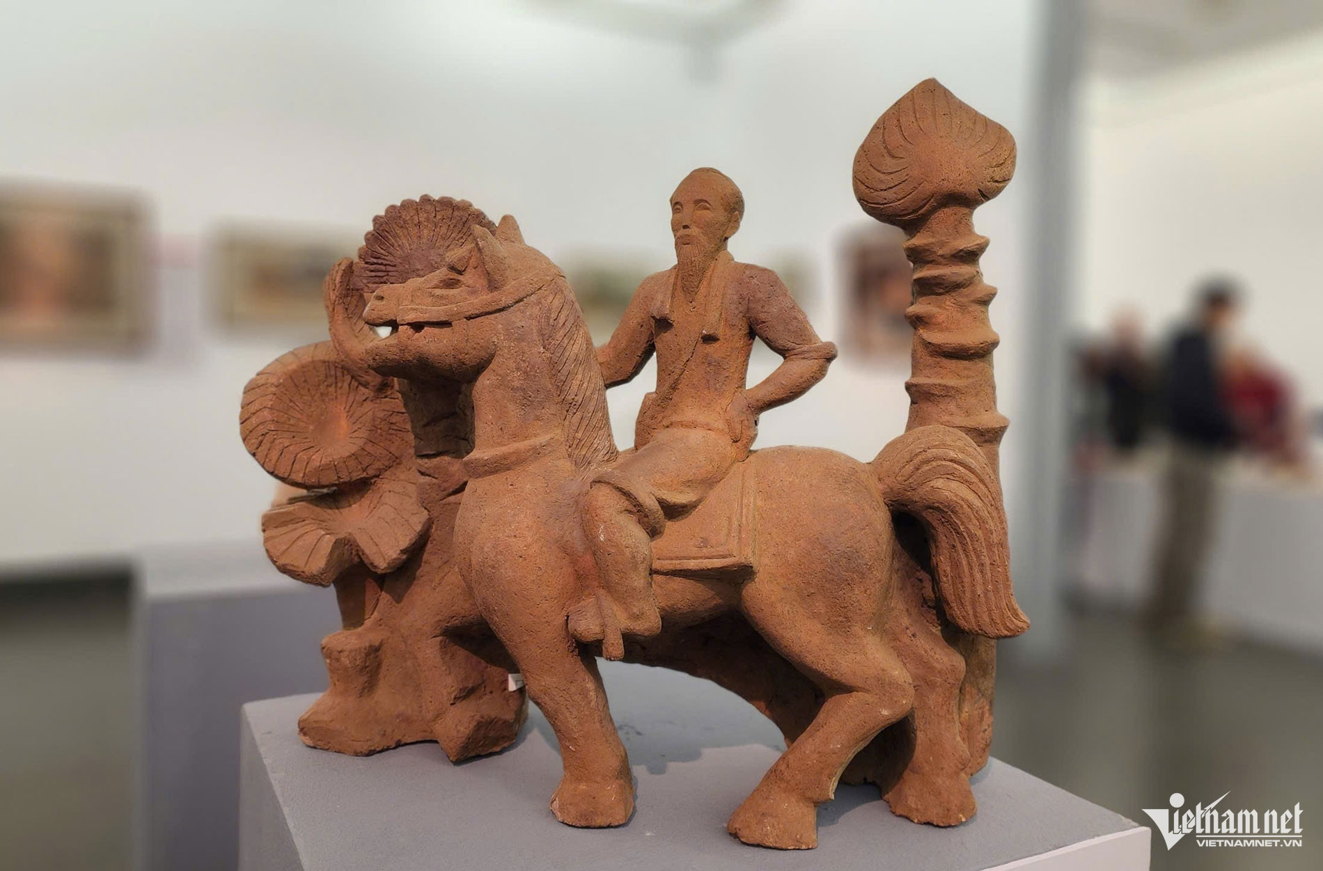 W-gen h z7483086743565_dbea04a2f5e006188cb0647cd77015e4.jpg