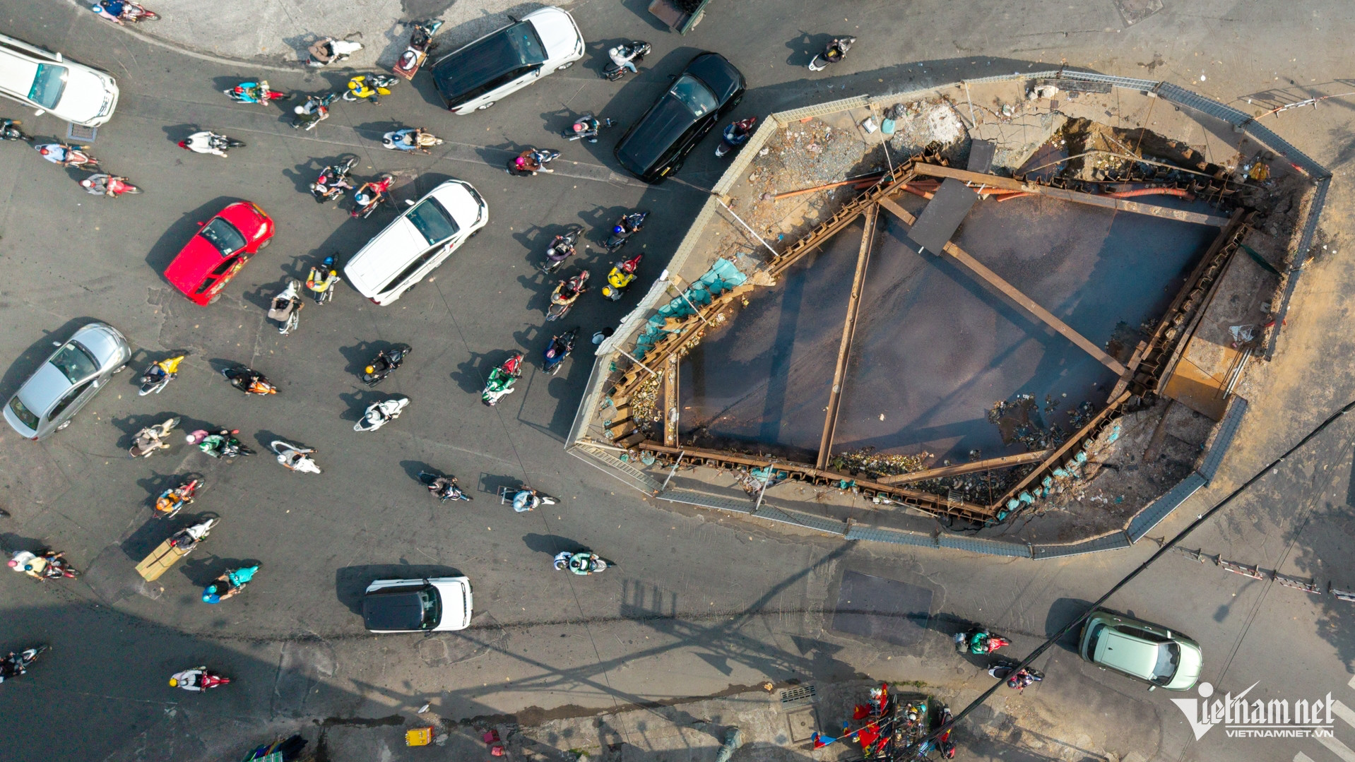 W-Tuyến metro 2 Tuấn Hùng 18.jpg