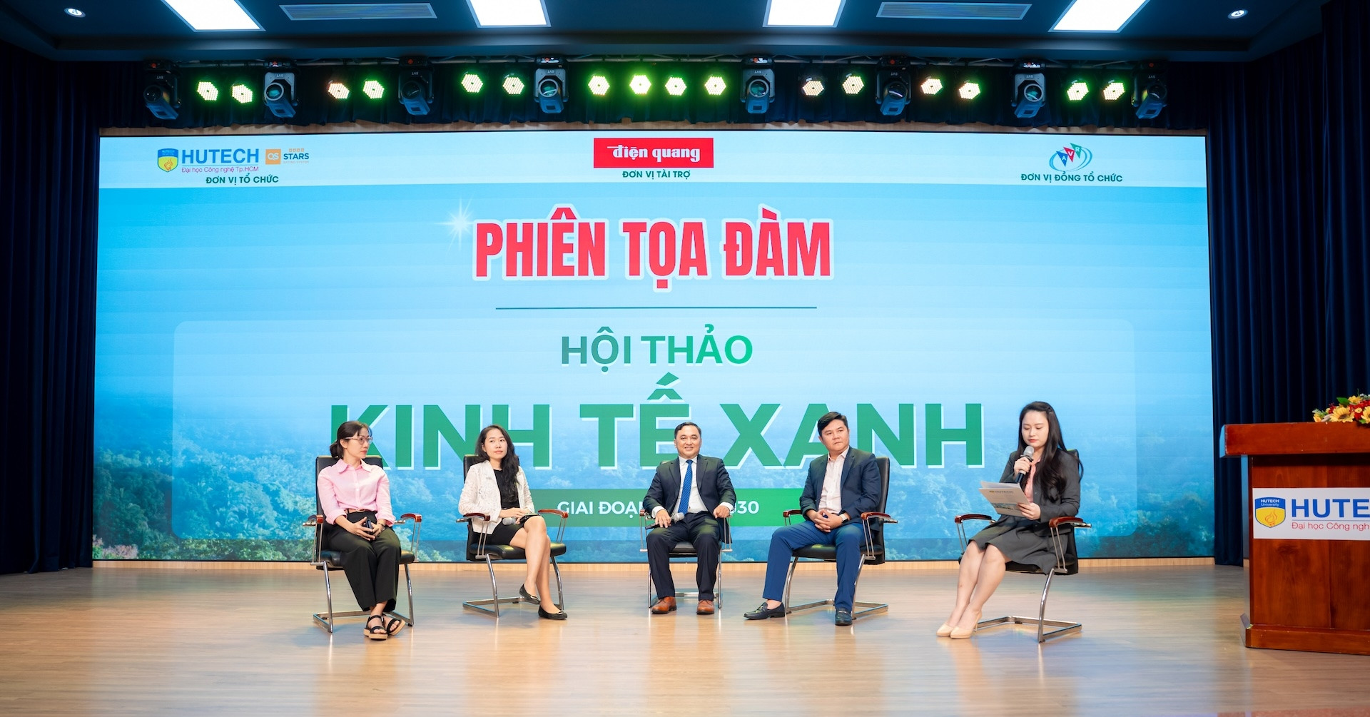 Bắt nhịp kinh tế xanh, sinh viên HUTECH sẵn sàng cho kỷ nguyên mới