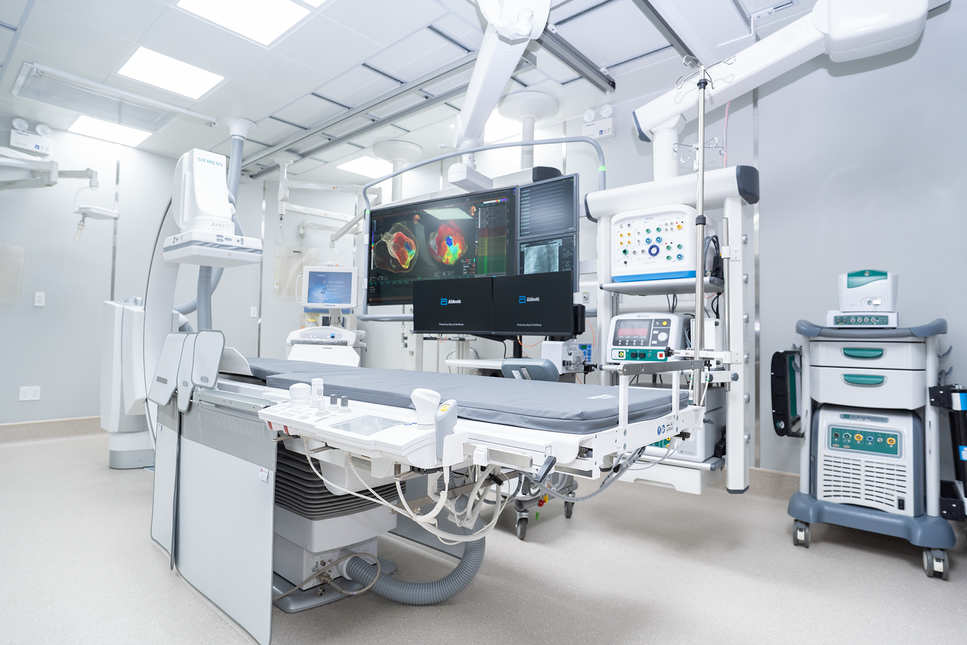 Bệnh viện Chợ Rẫy đưa vào vận hành hệ thống thông tim can thiệp hiện đại