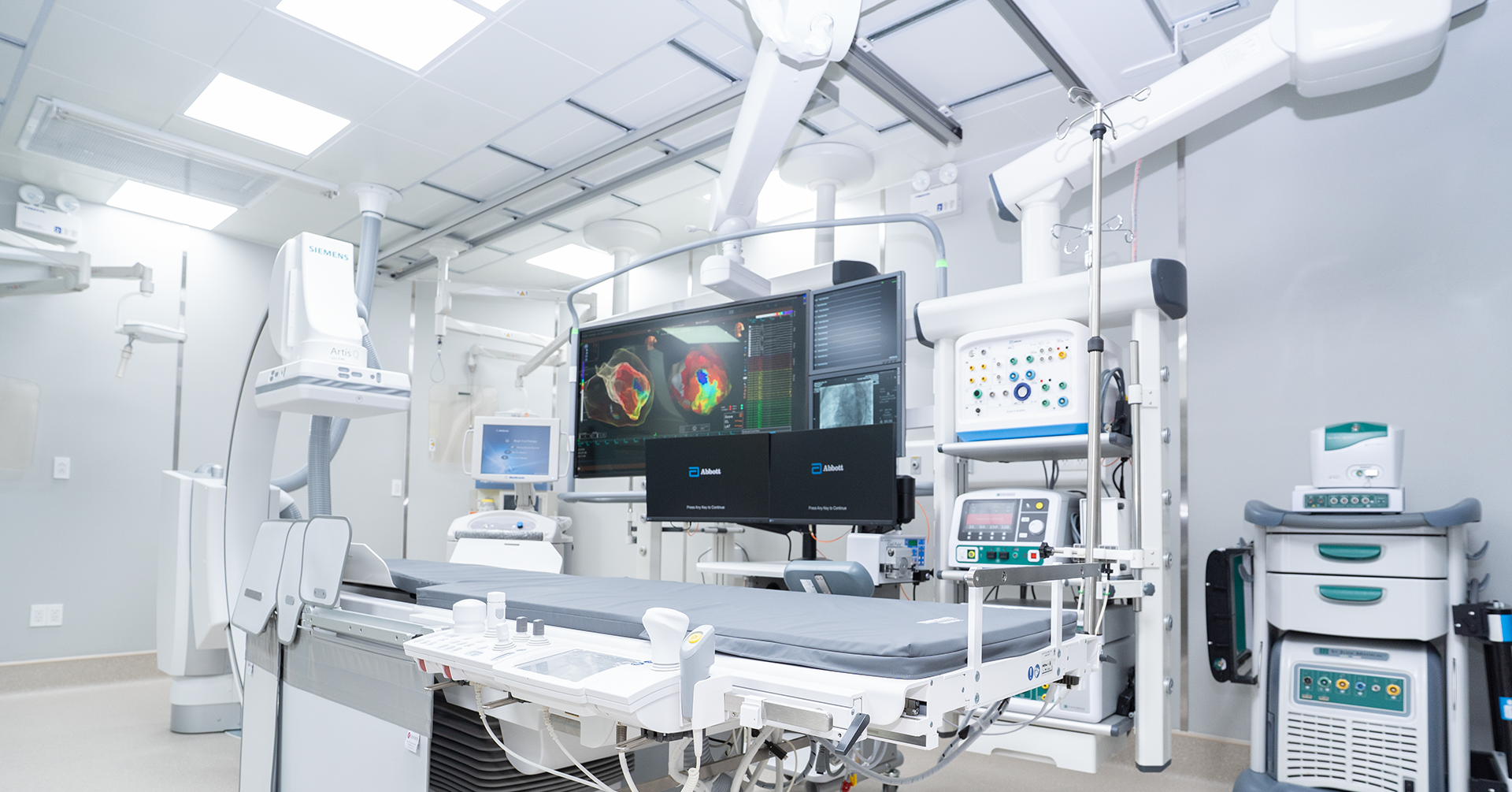 Bệnh viện Chợ Rẫy đưa vào vận hành hệ thống thông tim can thiệp trị giá 500 tỷ