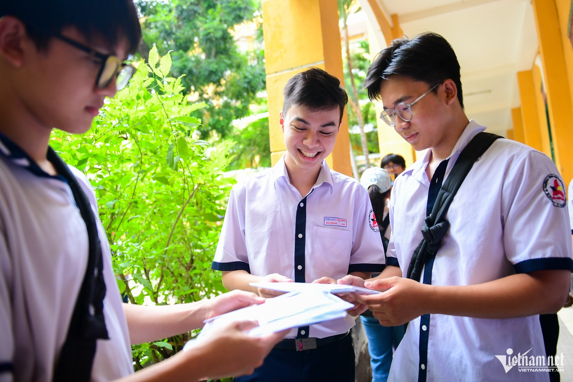 Đạt 16 điểm thi tốt nghiệp mới được xét học bạ, nỗi lo 'hẹp cửa' vào đại học