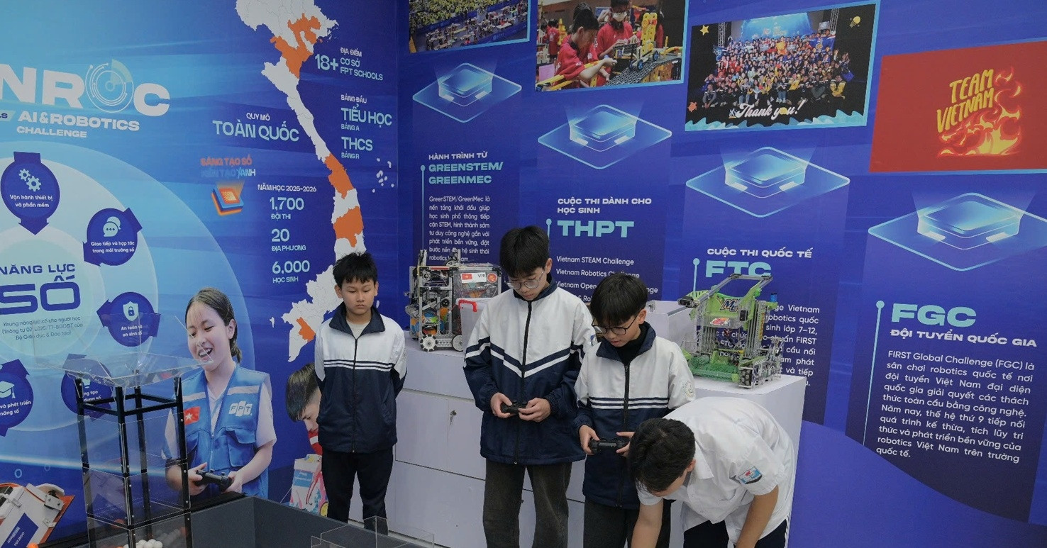 Robot giáo dục, máy in 3D xuất hiện tại hệ sinh thái STEM Hòa Lạc