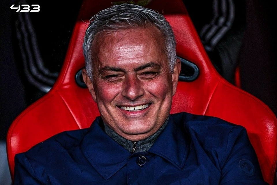 Sếp bự phán Real Madrid tái đấu Benfica, Mourinho gây chú ý