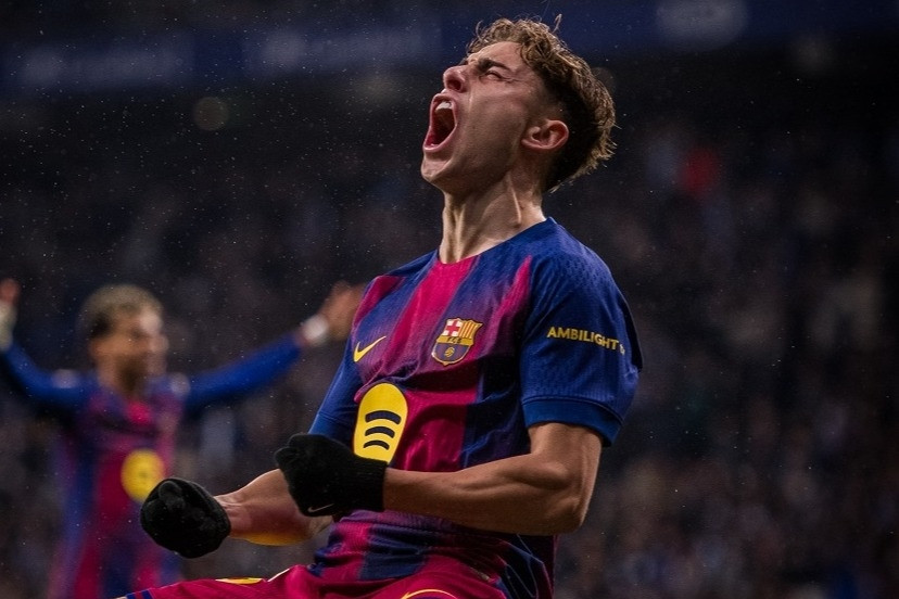 Barca hơn 7 điểm, Hansi Flick gửi khiêu chiến kép đến Real Madrid