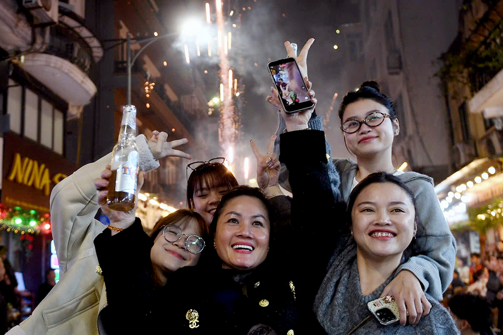 Du lịch Hà Nội thu 2.100 tỷ đồng dịp Tết dương lịch