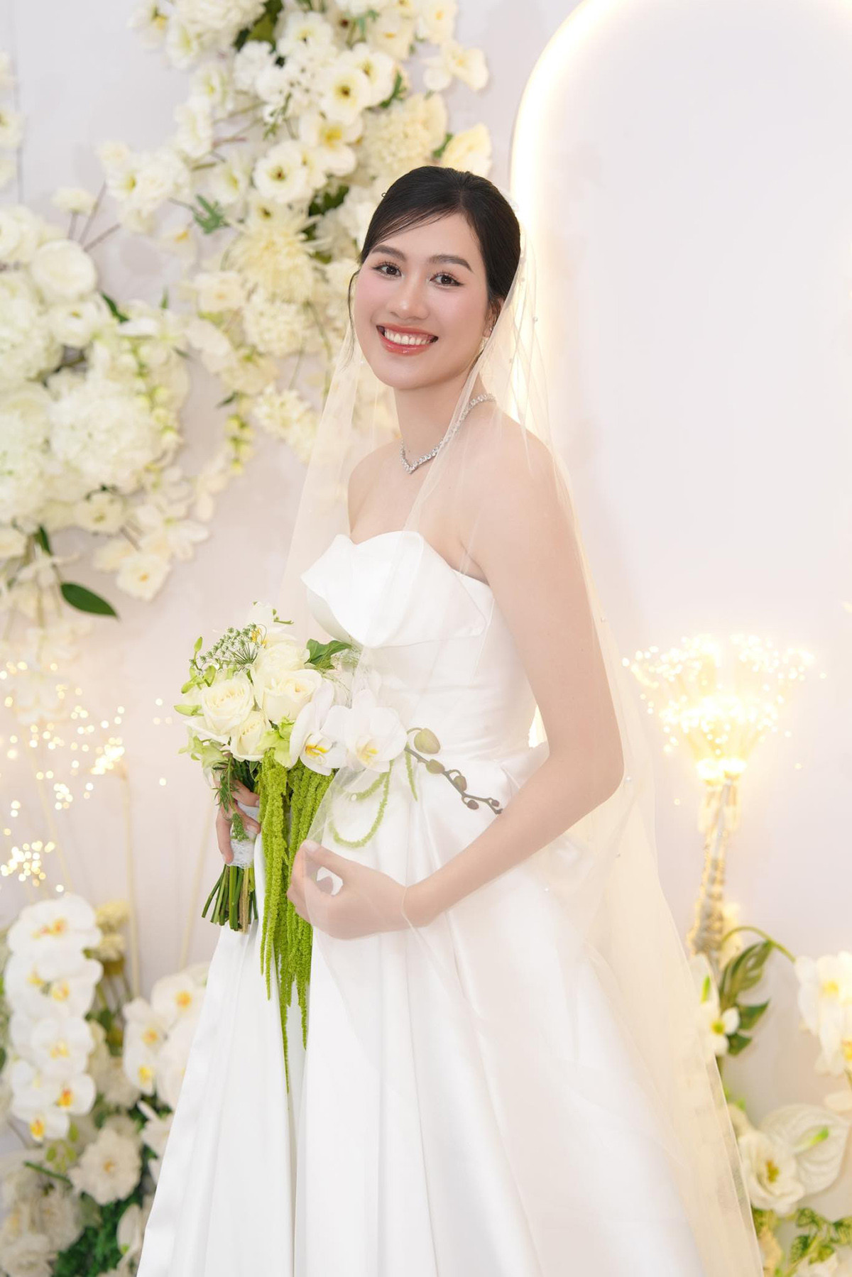 Ảnh cưới đẹp lung linh của tuyển thủ bóng chuyền Việt Nam nguyen thi trinh anh cuoi 9.jpg