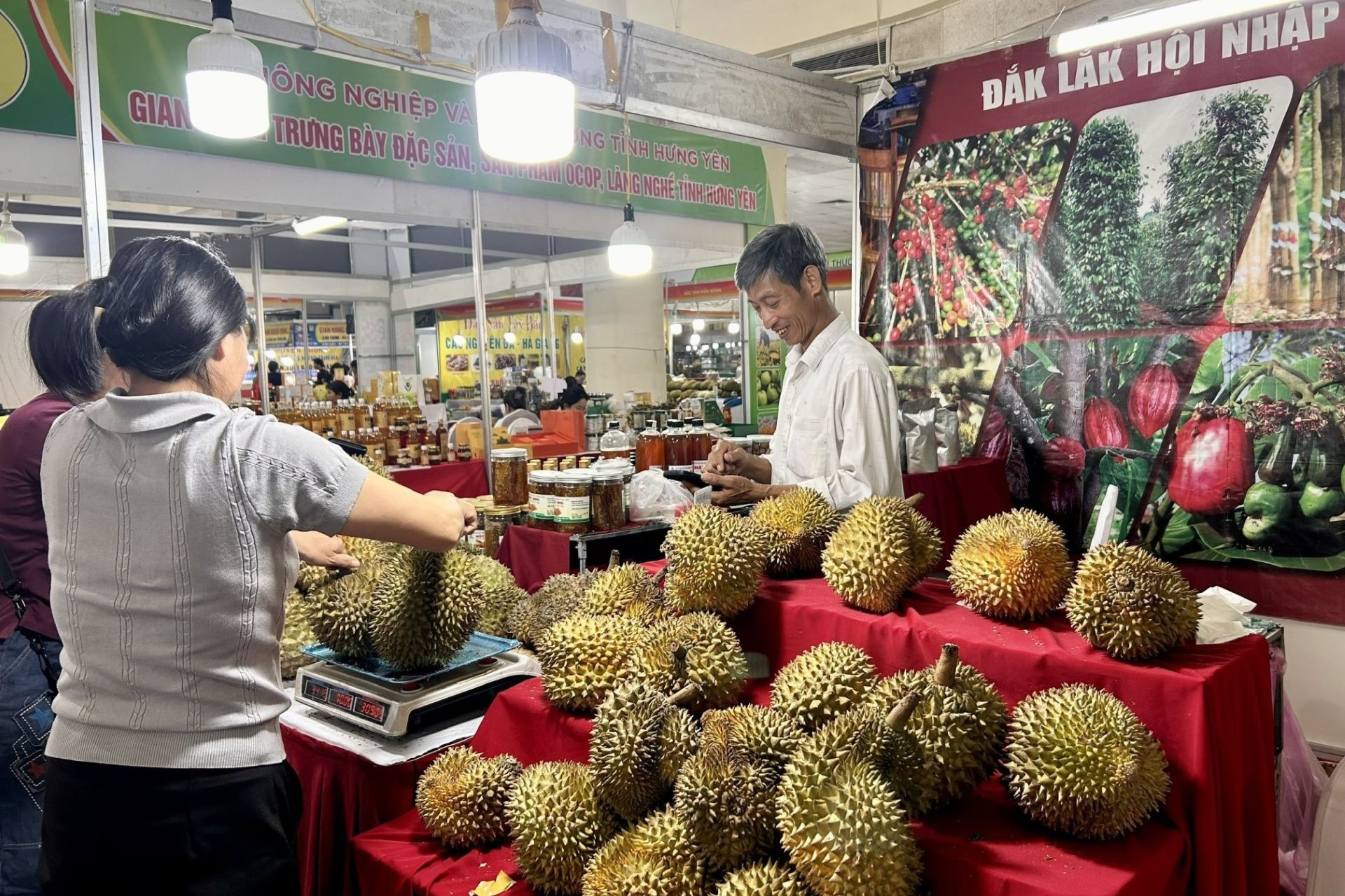 Ban hành quy trình kiểm soát an toàn sầu riêng tươi xuất khẩu