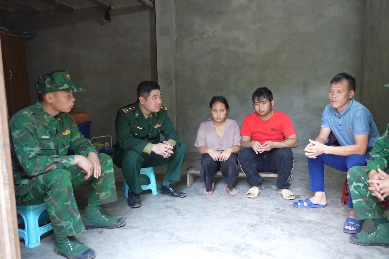 Mô hình bộ đội gắn với dân bản: Giữ bản, giữ biên, giữ niềm tin