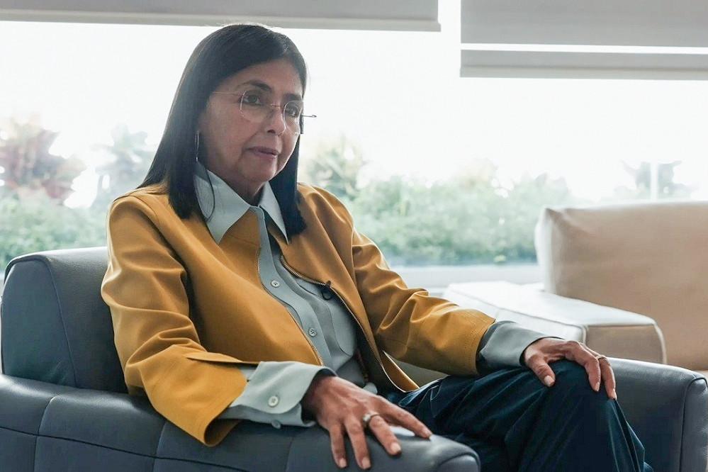 Ông Trump gửi lời cảnh báo đến tổng thống lâm thời của Venezuela