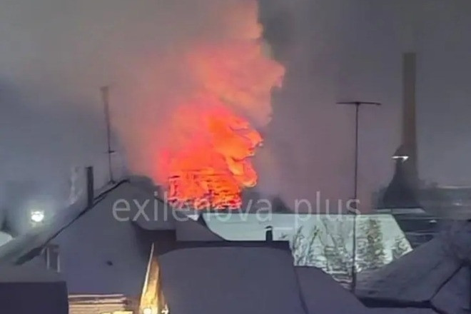 Ukraine tập kích nhà máy ở Lipetsk, Nga kiểm soát thêm làng ở Sumy